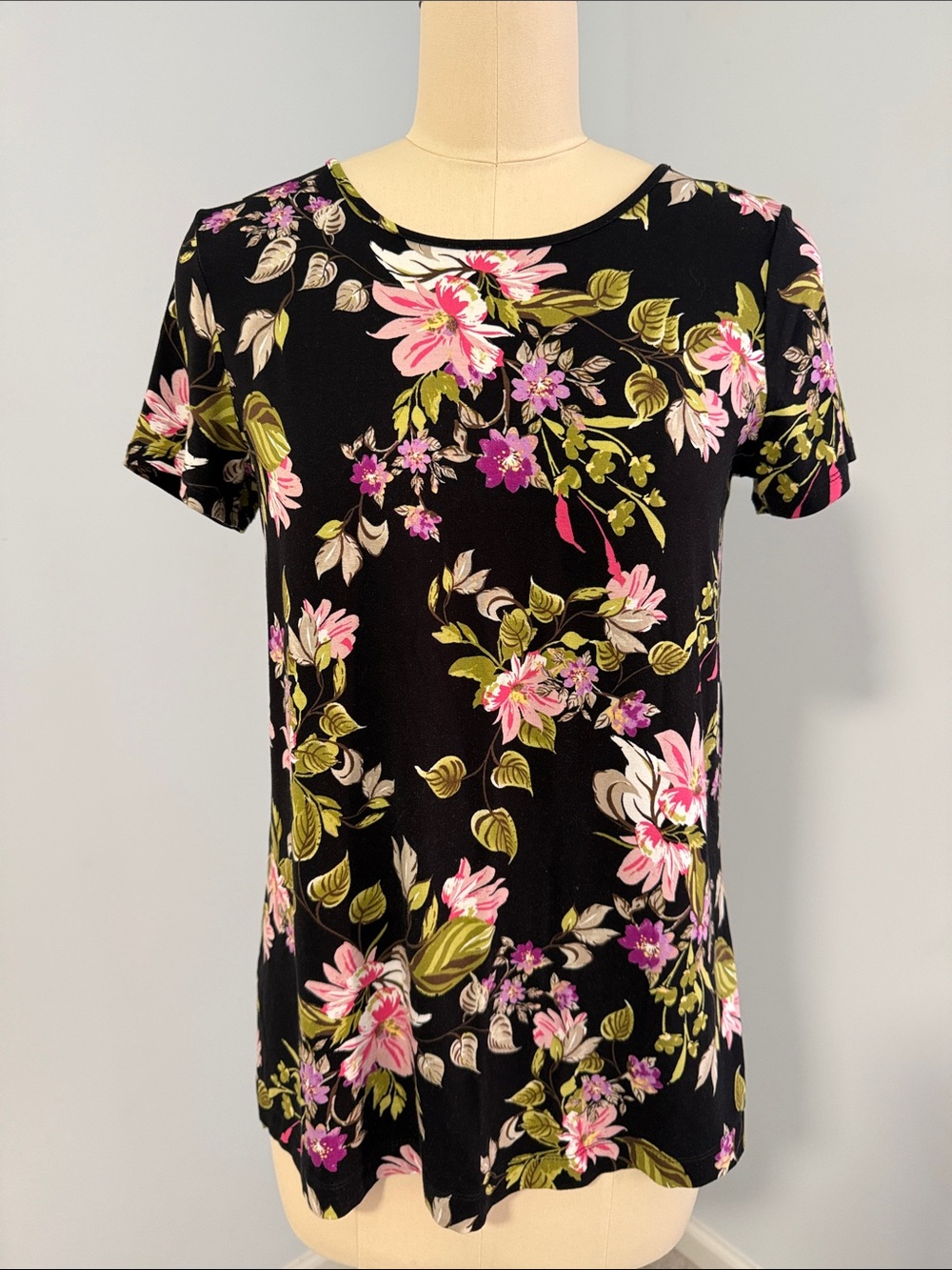J. Jill Black Floral Short-Sleeve Women's Top Pink & Green Print SZXS